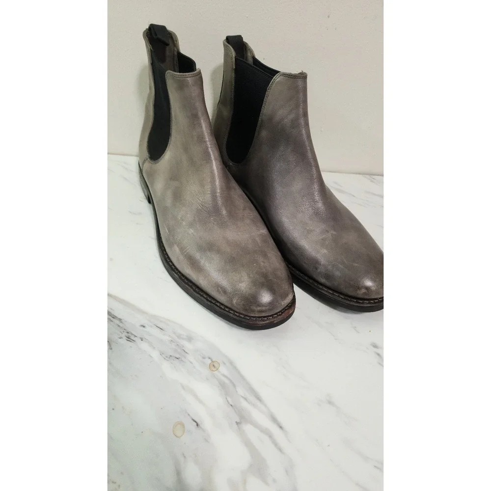 Frye Chelsea A9 Boot Gray little distress‎ 11.5